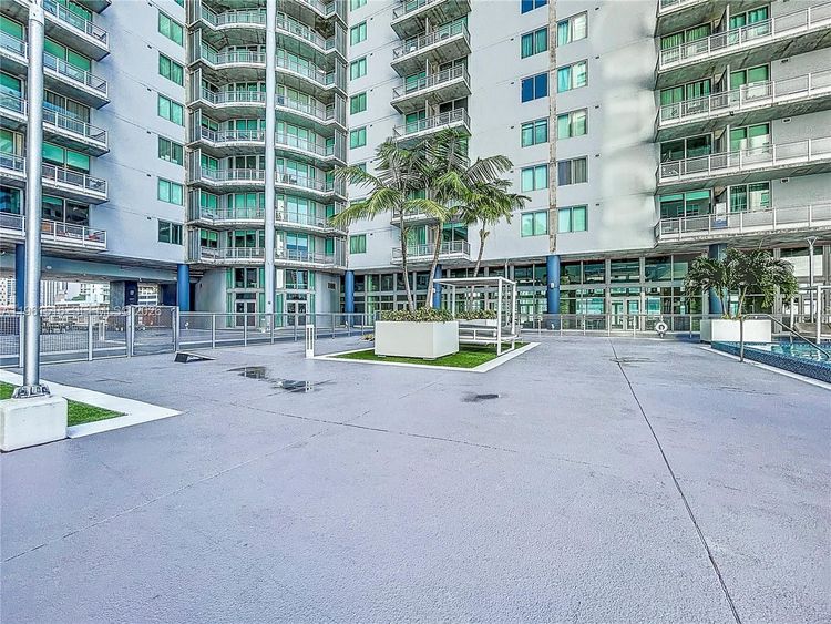 Neo Vertika #1232 image #57