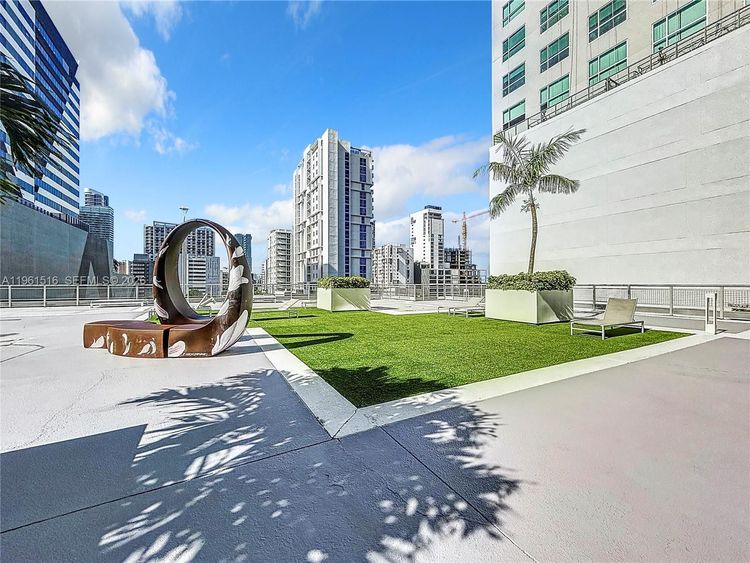 Neo Vertika #1232 image #59