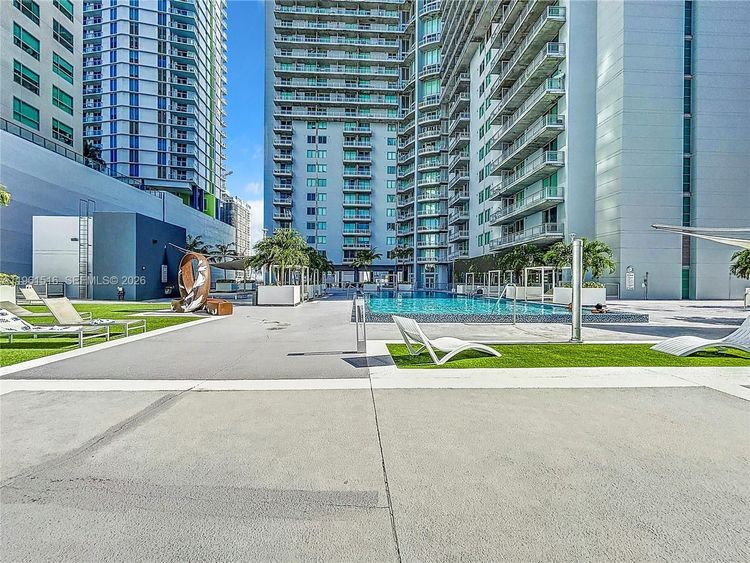 Neo Vertika #1232 image #63