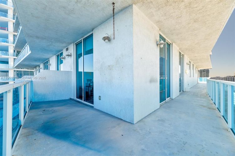 Star Lofts #1603 image #15