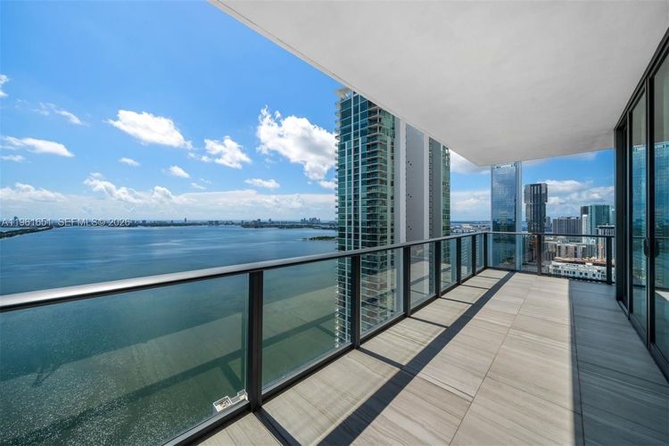 Gran Paraiso #3401 image #14