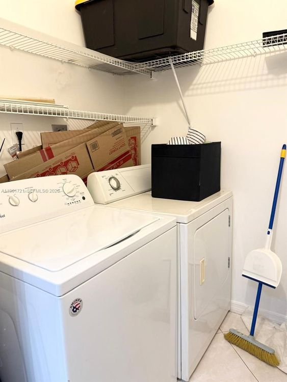 The Yacht Club at Aventura #9104 image #7