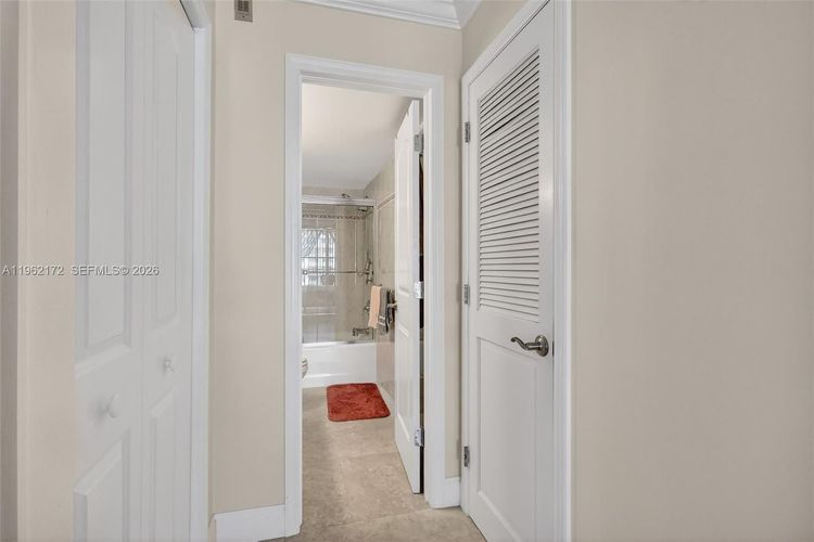 Plaza Towers South #905 image #21