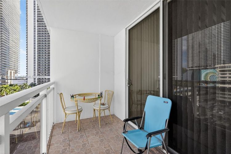 Plaza Towers South #905 image #26