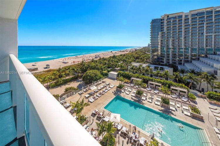 Roney Palace #908 image #18