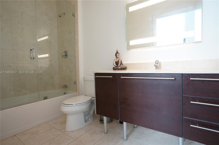 Quantum on the Bay #709 image #13