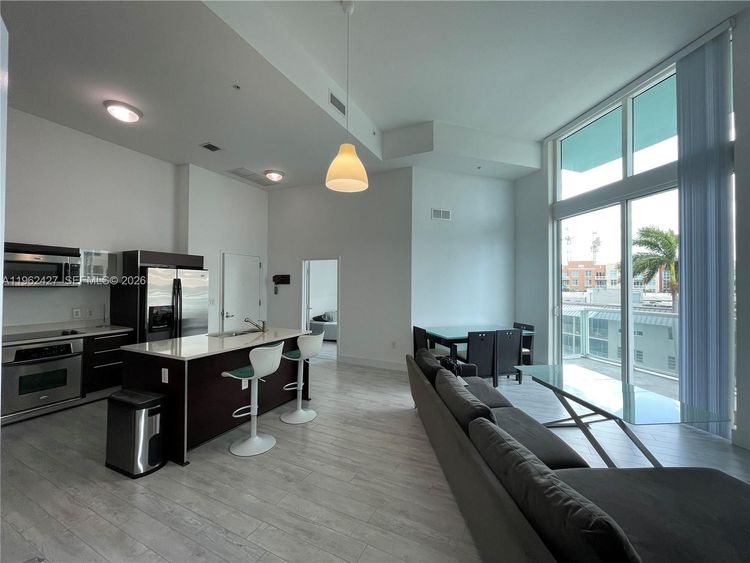 Quantum on the Bay #709 image #14