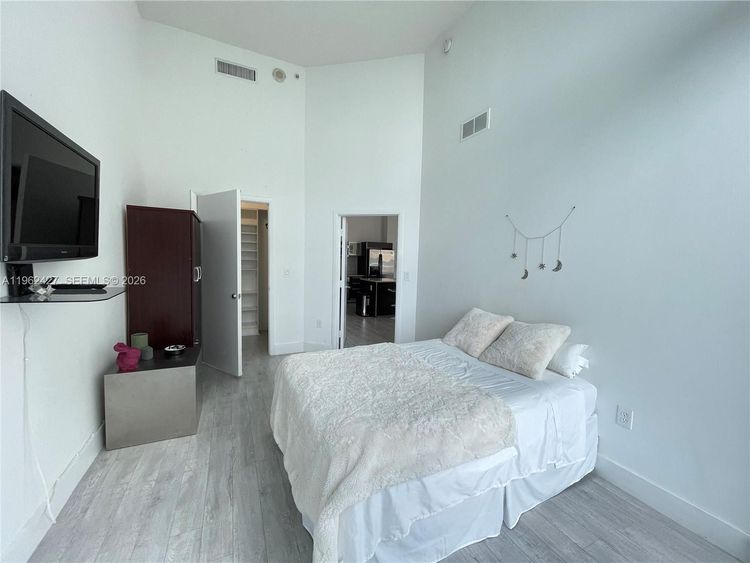 Quantum on the Bay #709 image #16