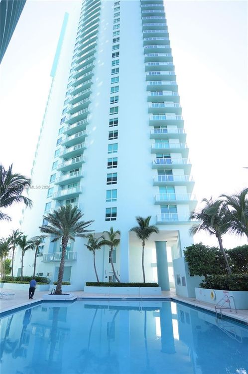 Quantum on the Bay #709 image #35