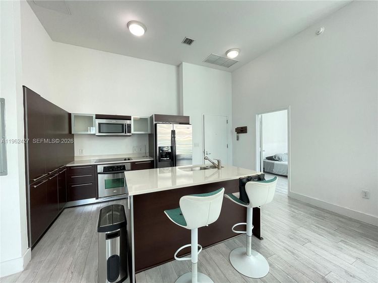 Quantum on the Bay #709 image #6