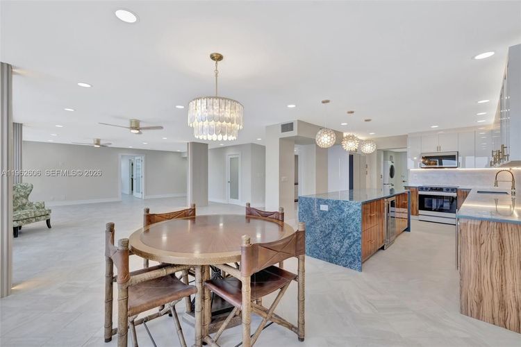 The Galleon #1001 image #10