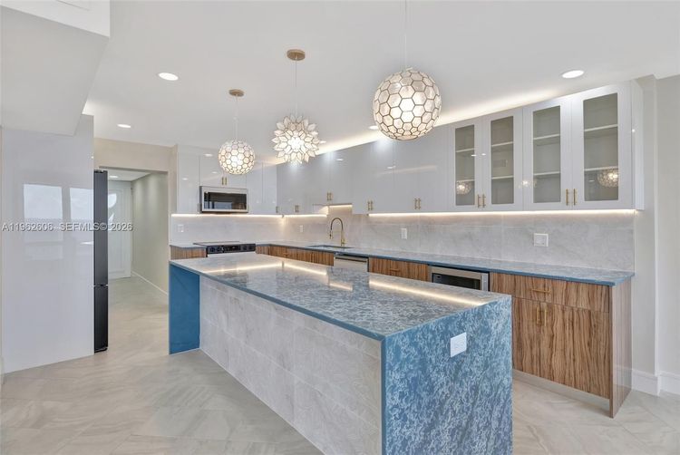 The Galleon #1001 image #27