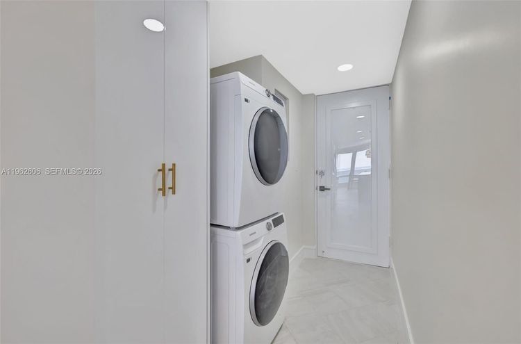 The Galleon #1001 image #34