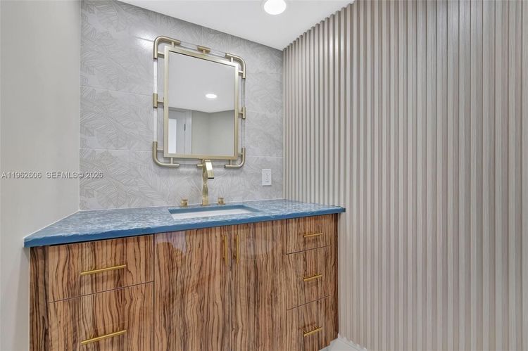 The Galleon #1001 image #36