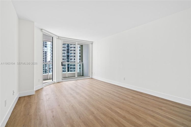 South Tower at the Point #1903 image #19