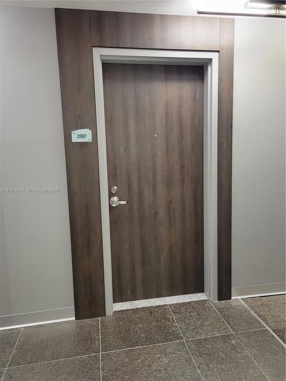 Mint #2107 image #22