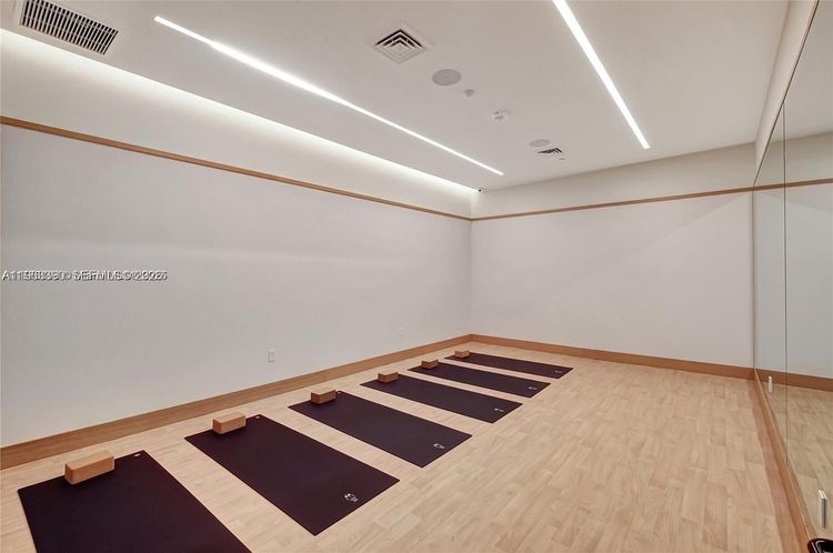 Mr. C Residences Bayshore Tower #706 image #40