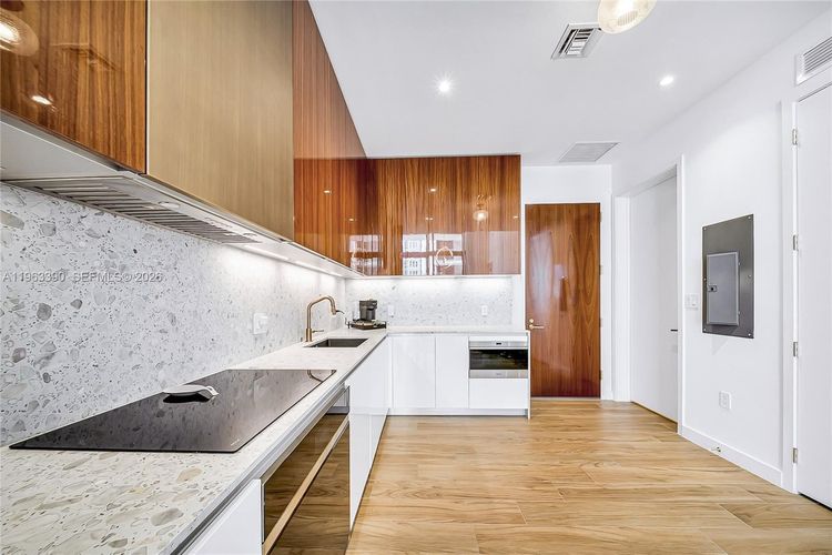 Mr. C Residences Bayshore Tower #706 image #6