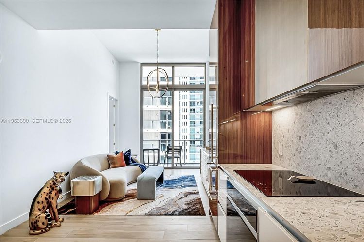 Mr. C Residences Bayshore Tower #706 image #8