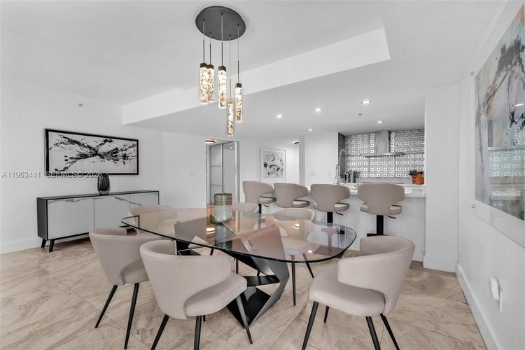 St. Tropez Sunny Isles Beach #TH-205 image #38