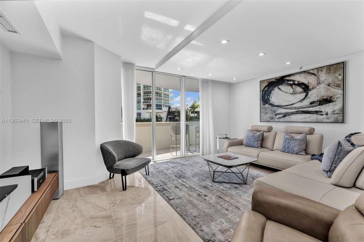 St. Tropez Sunny Isles Beach #TH-205 image #43