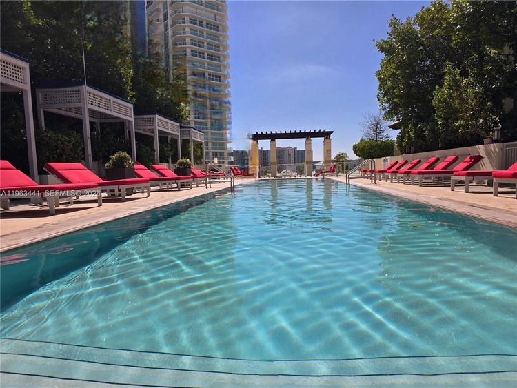 St. Tropez Sunny Isles Beach #TH-205 image #66