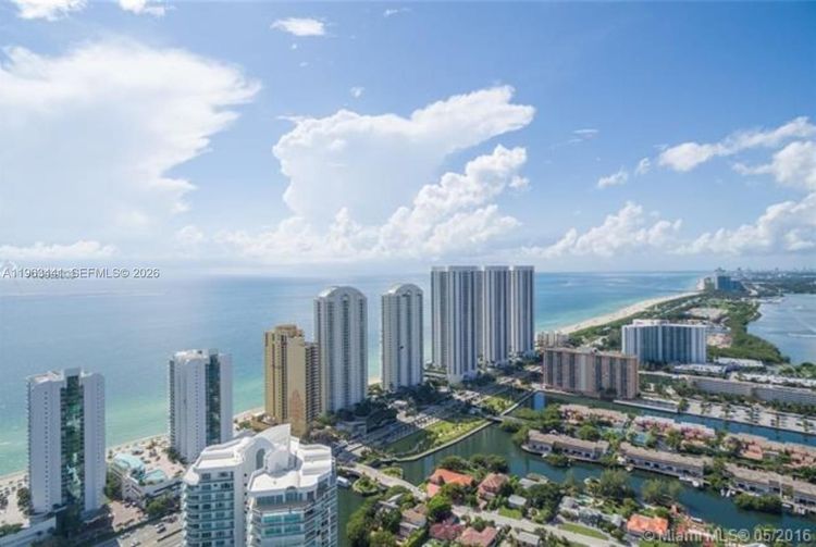 St. Tropez Sunny Isles Beach #TH-205 image #90