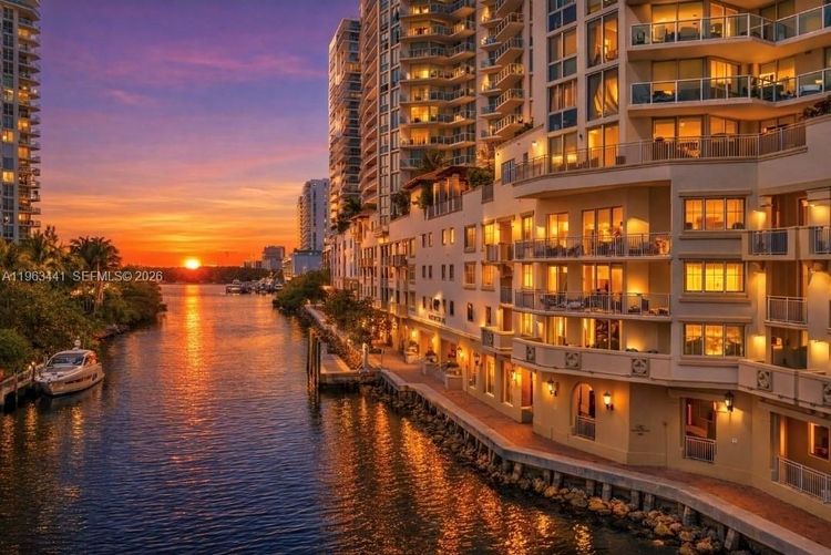 St. Tropez Sunny Isles Beach #TH-205 image #93