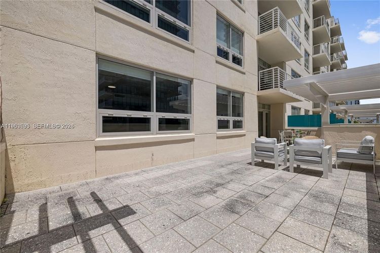 Midblock Condominium #516 image #17