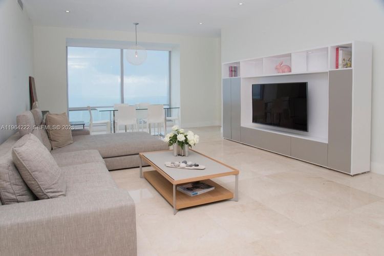 The Four Seasons Residences #58A image #11