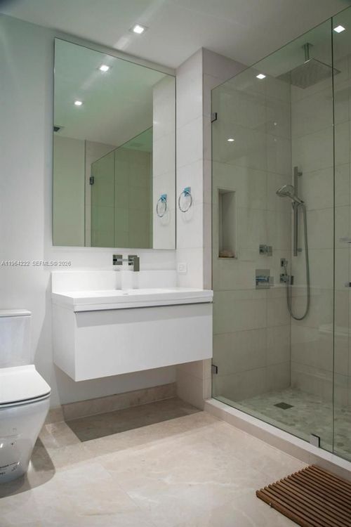 The Four Seasons Residences #58A image #15