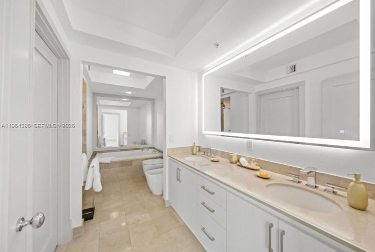 1500 Ocean Drive #1210 image #18