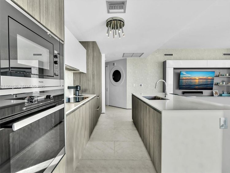 Biscayne Beach #3307 image #21