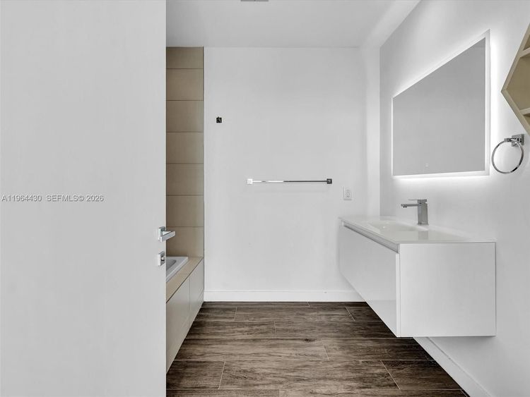 Biscayne Beach #3307 image #26