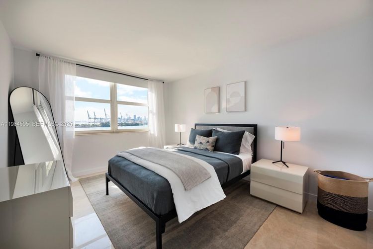 Yacht Club at Portofino #902 image #21