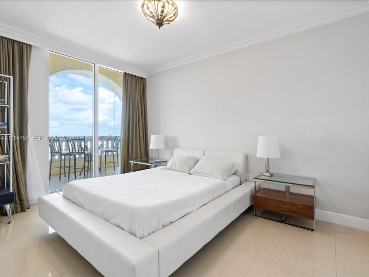 Acqualina #4405 image #15