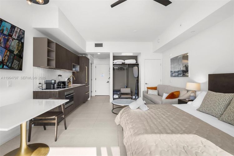 Natiivo Miami #4910 image #17