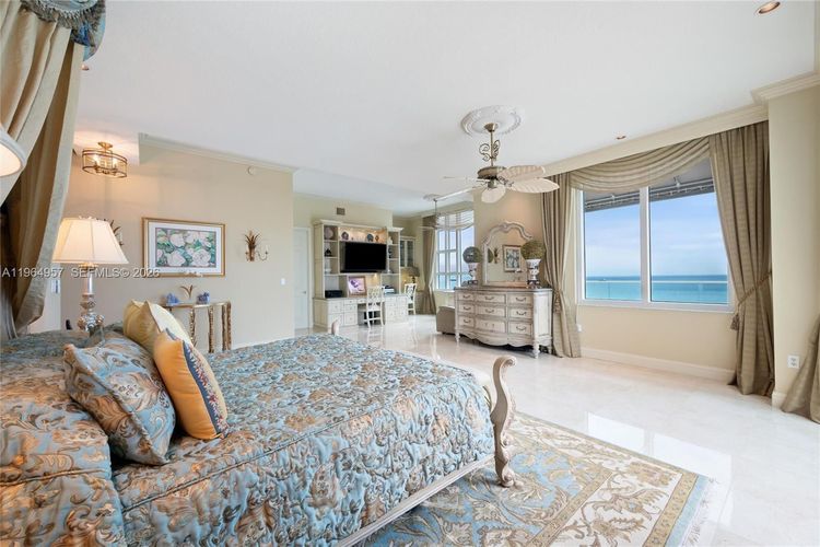 Harbourage Place #2102 image #50