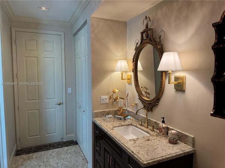 Harbourage Place #2102 image #59