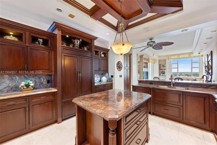 Harbourage Place #2102 image #65