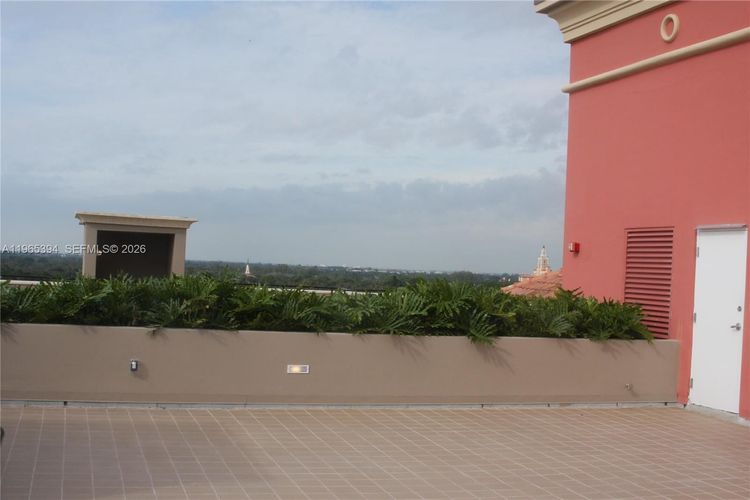One Village Place #1011 image #19