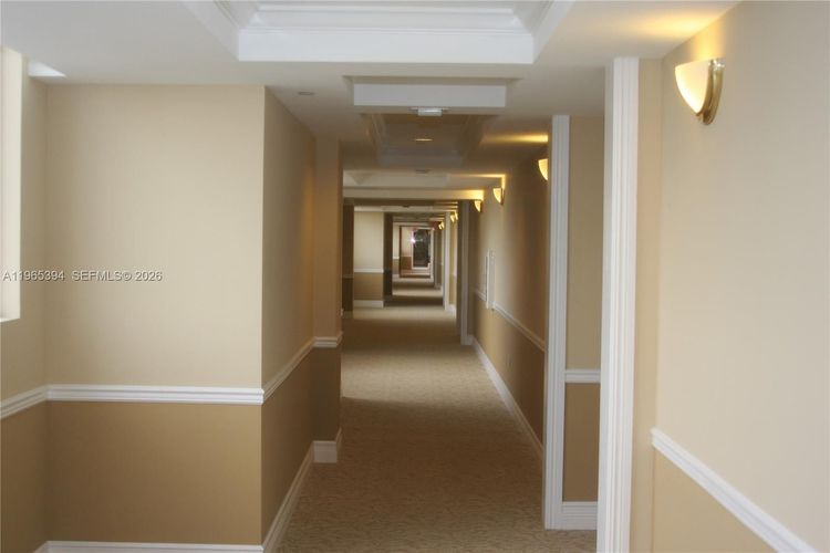 One Village Place #1011 image #27