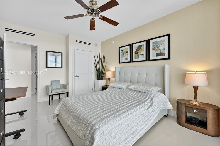 The Plaza at Oceanside #1513 image #21