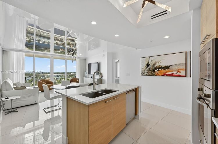 The Plaza at Oceanside #1513 image #7