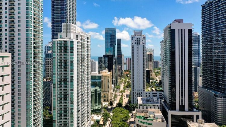 Reach Brickell City Centre #1201 image #31