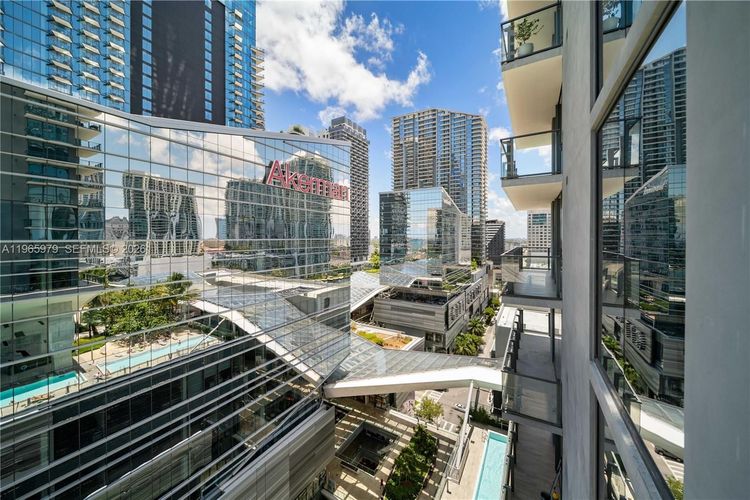 Reach Brickell City Centre #1201 image #32