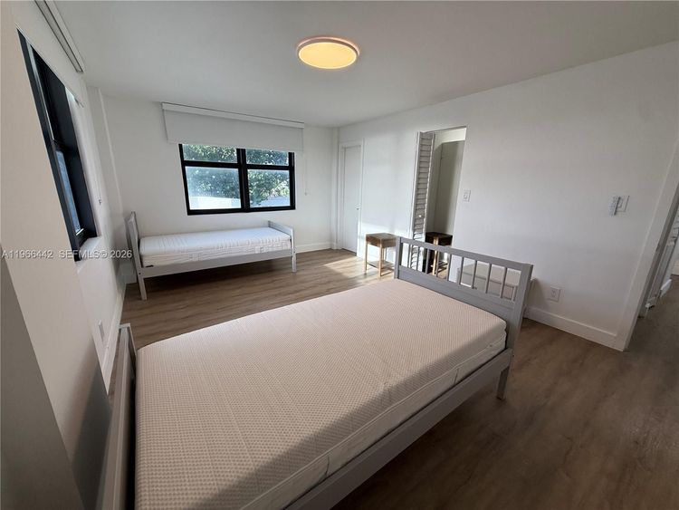 Vendome Place #208 image #18