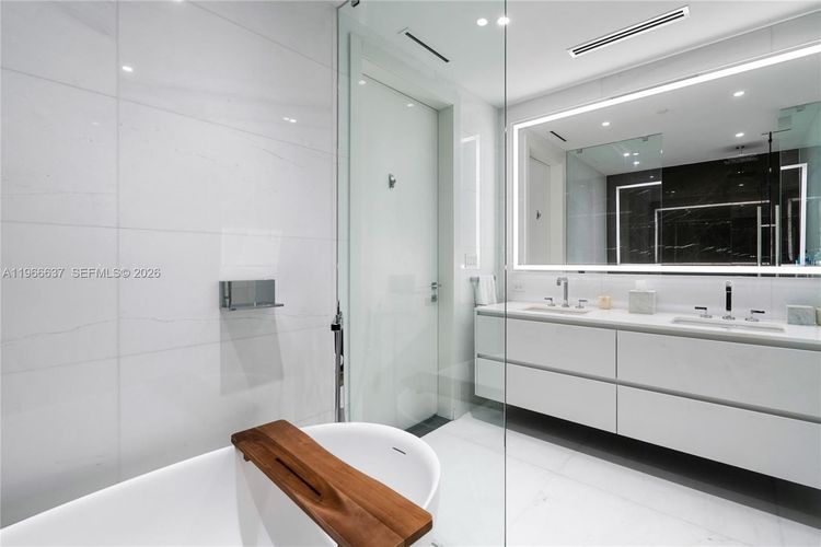 Aston Martin Residences #4005 image #26