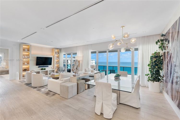 1 Hotel & Homes #PH-1612 image #17