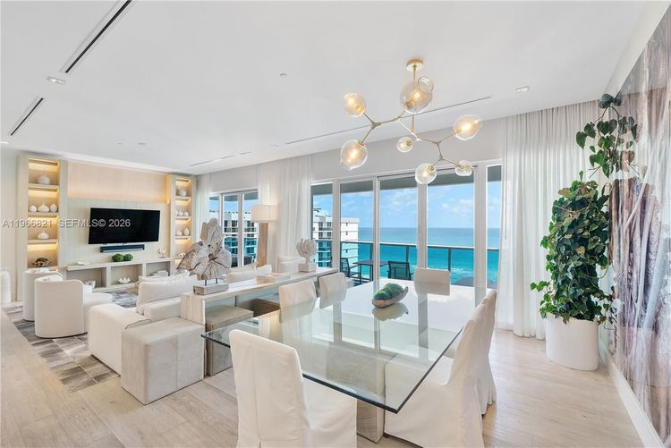 1 Hotel & Homes #PH-1612 image #18